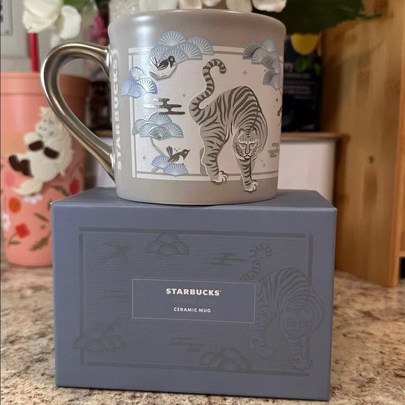 Starbucks Korea Hojakdo Ceramic Mug, Limited Edition - Picture 1 of 7